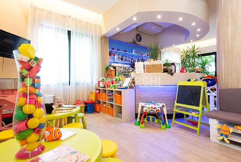 Kids's club