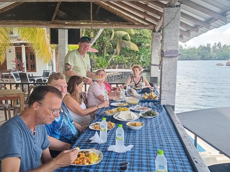 Lake Lane Guest Rest Bed and Breakfast in Southern Province