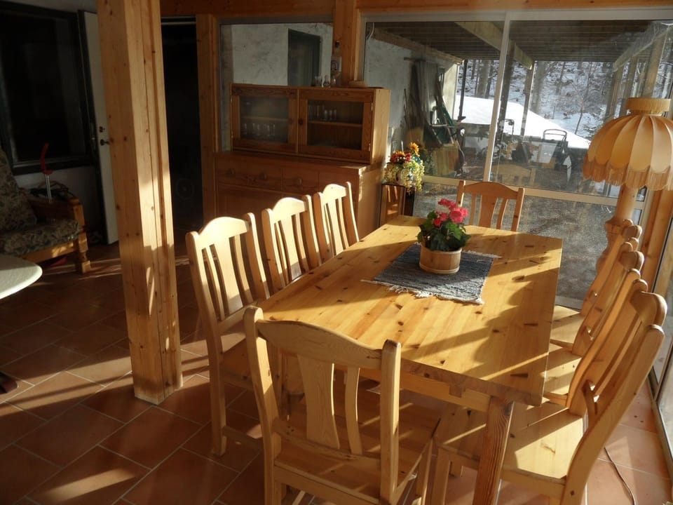 Patio, Dining area