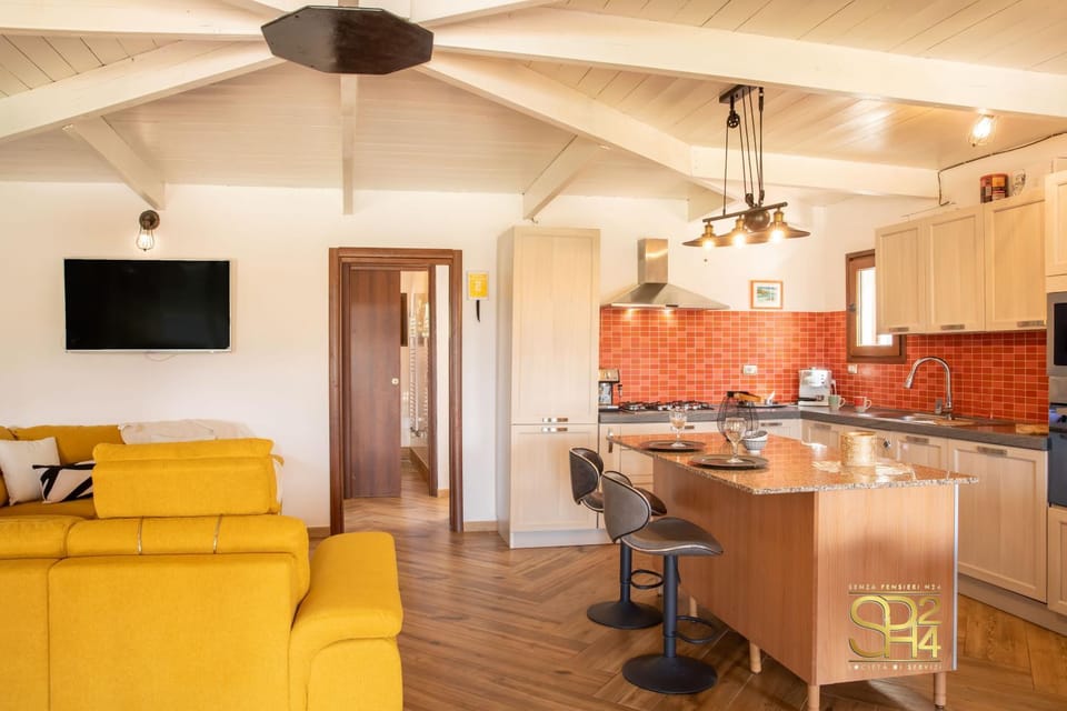 Kitchen or kitchenette, Living room, Seating area, Dining area, dishwasher, oven, stove