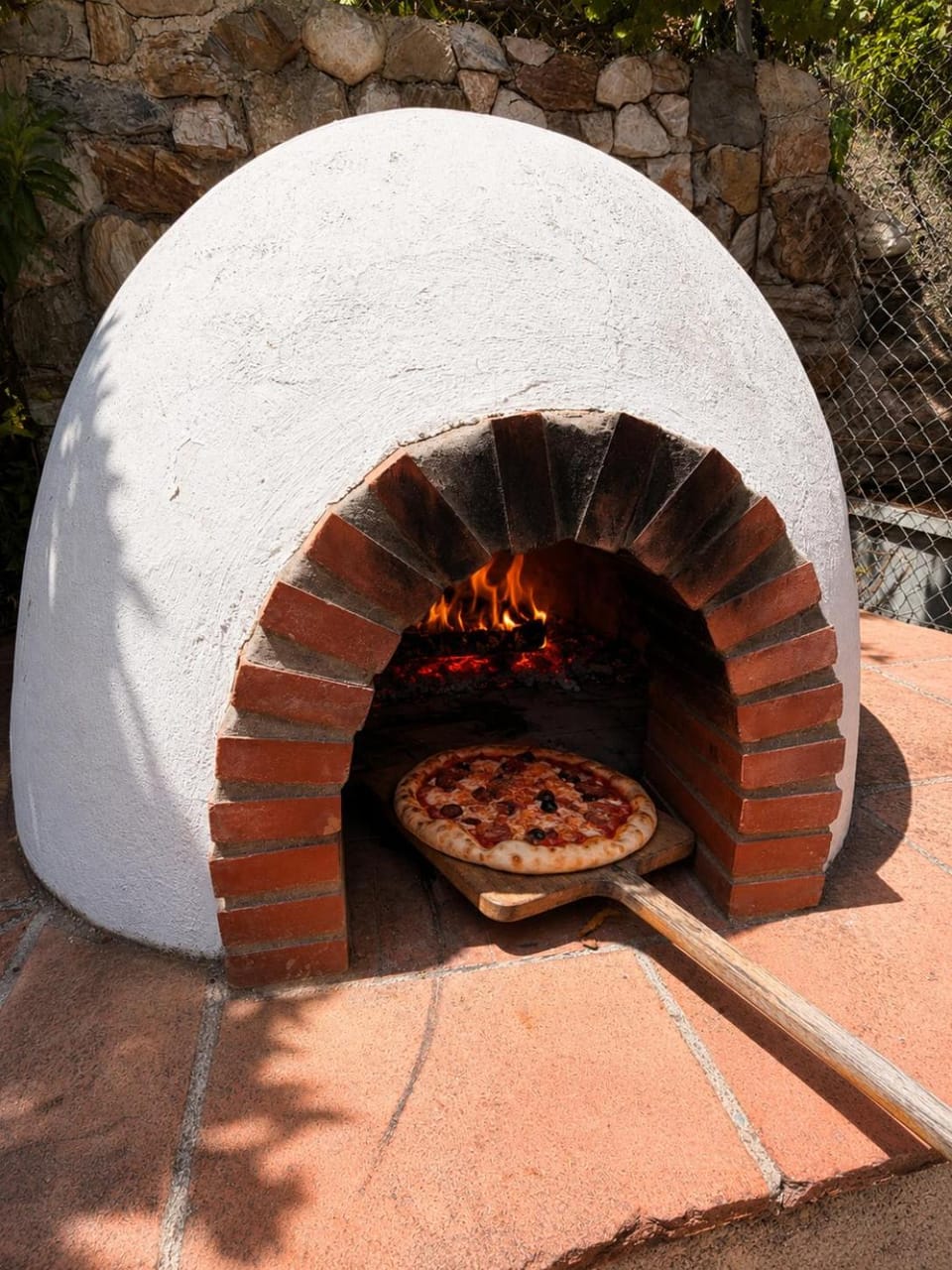 BBQ facilities, Dining area, oven