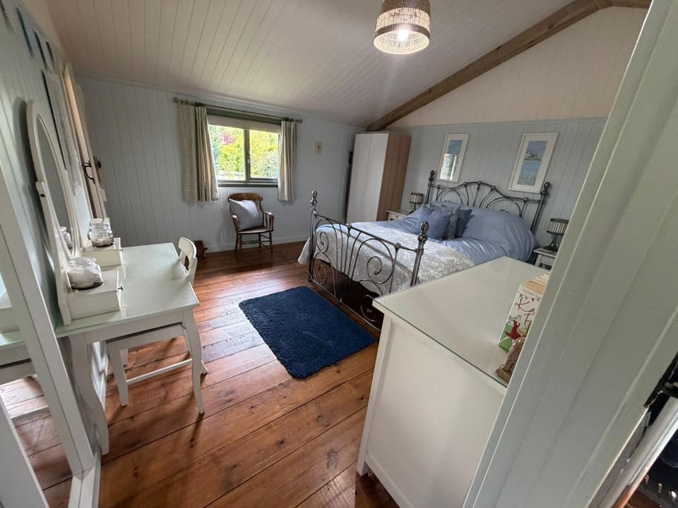 The Potting Shed And The Garden Shed Self Catering House in Wales
