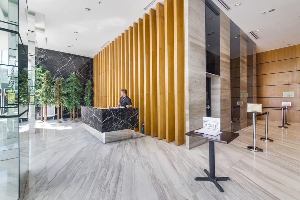 Staff, Lobby or reception
