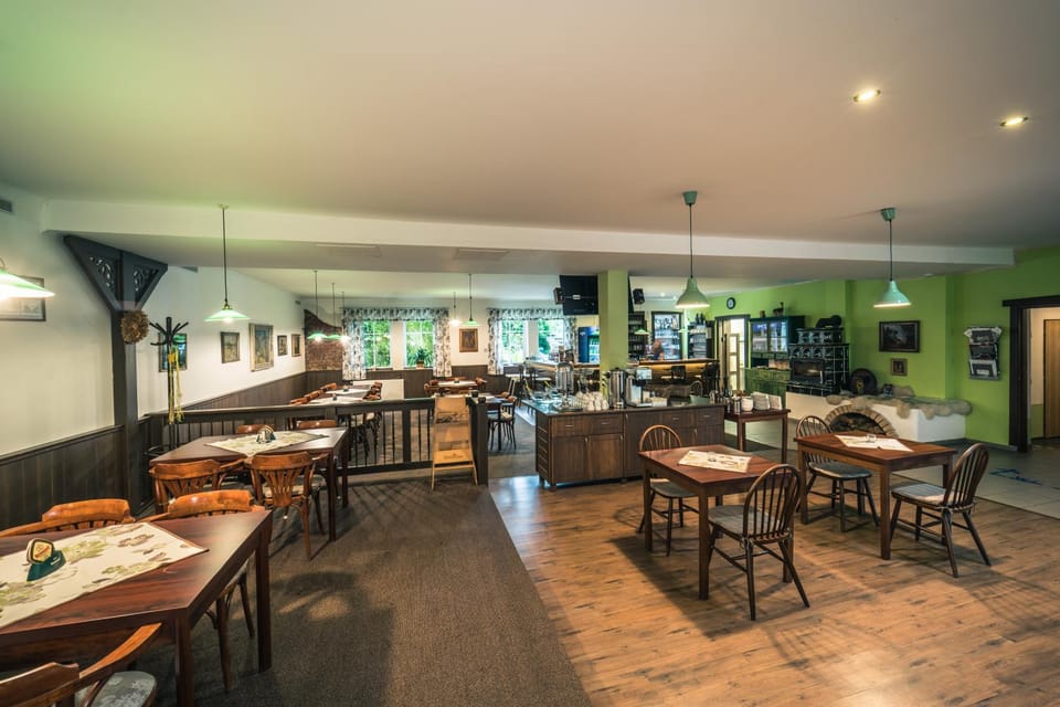 Lounge or bar