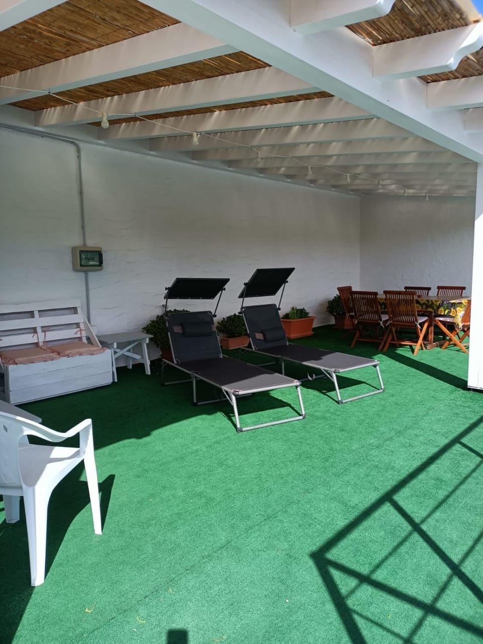 Balcony/Terrace, sunbed