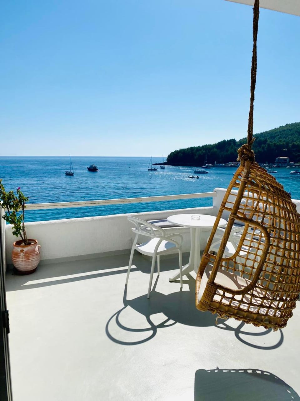Day, View (from property/room), Balcony/Terrace, Beach, Sea view