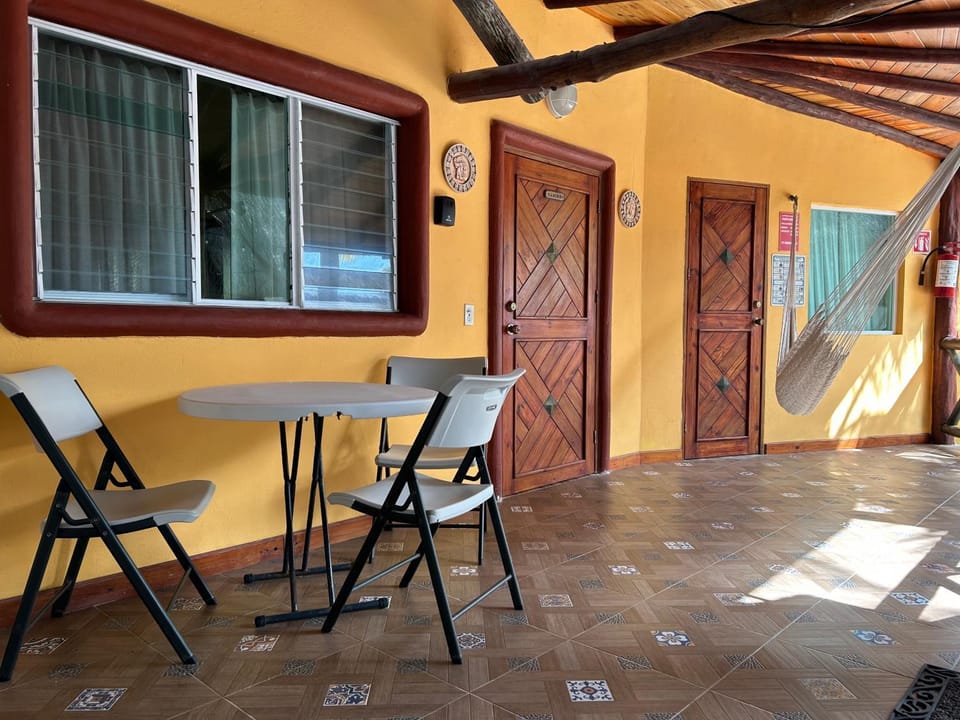 Patio, Balcony/Terrace