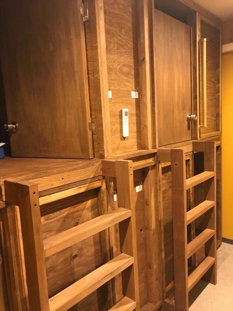 bunk bed