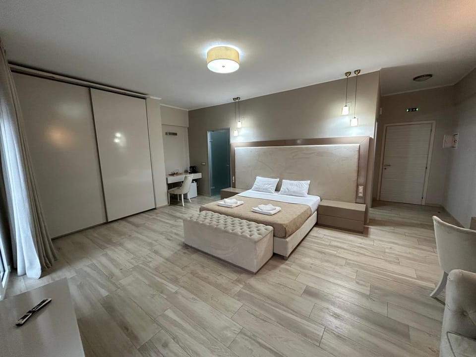 Bed, Photo of the whole room, Bedroom, towels, wardrobe