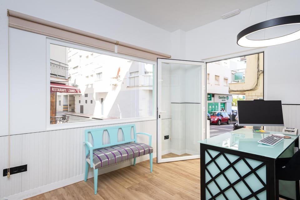 Hostal Alicia Bed and Breakfast in San Pedro de Alcántara