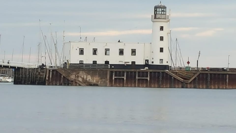 Nearby landmark, Natural landscape, Beach, Area and facilities