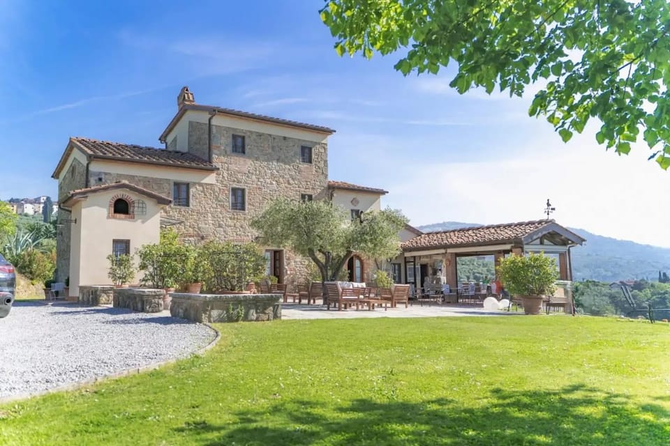 Property building, Inner courtyard view