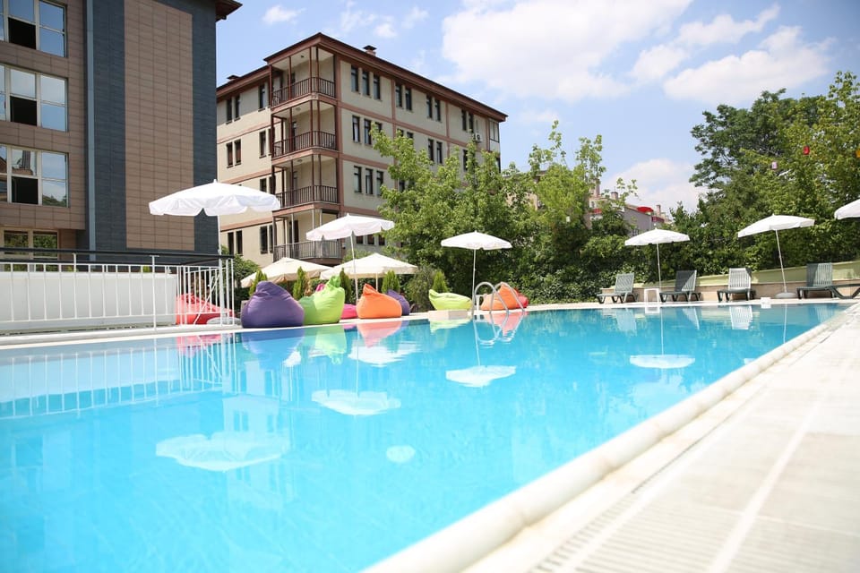 Pool view, Swimming pool, Swimming pool