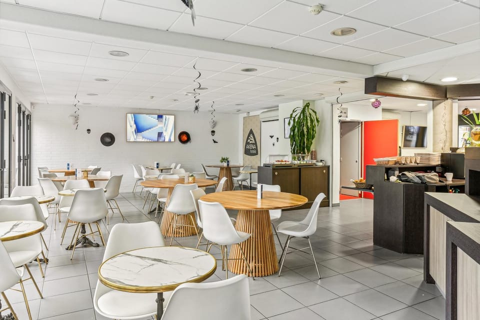 Banquet/Function facilities