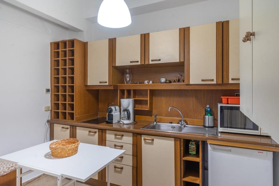 Charming and renovated flat in the heart of Athens Apartment in Athens