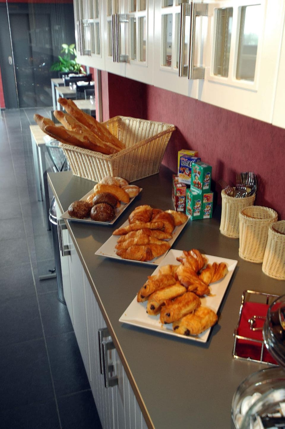 Restaurant/places to eat, Food