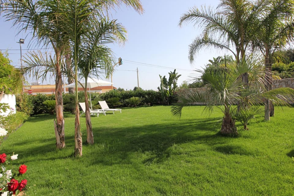 VILLA ROSA Villa in Apulia