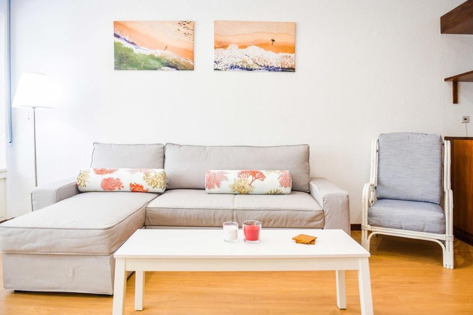 Living room, Decorative detail