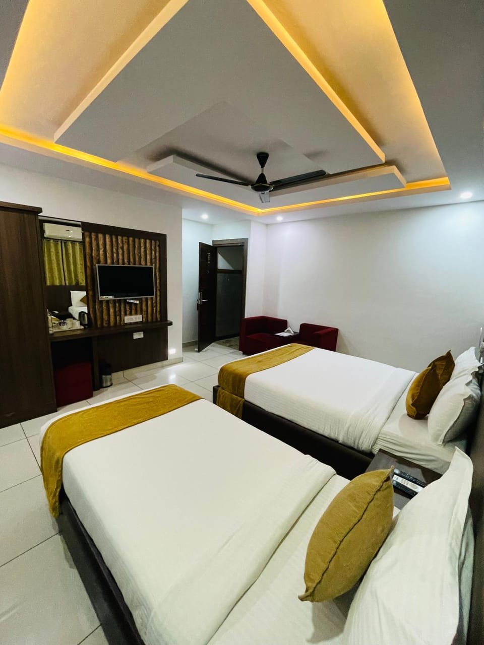 Photo of the whole room