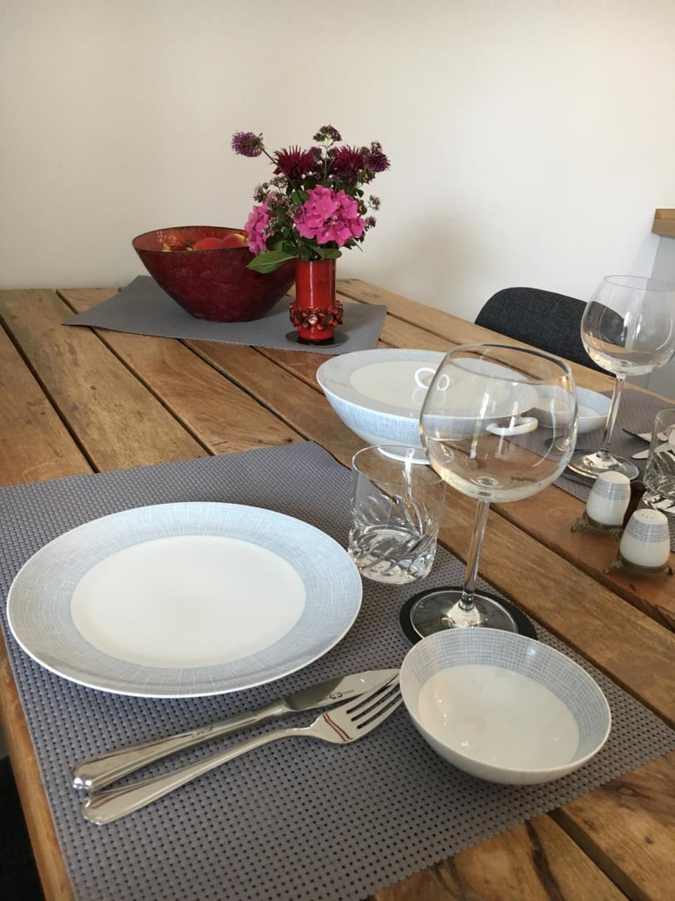 Seating area, Dining area