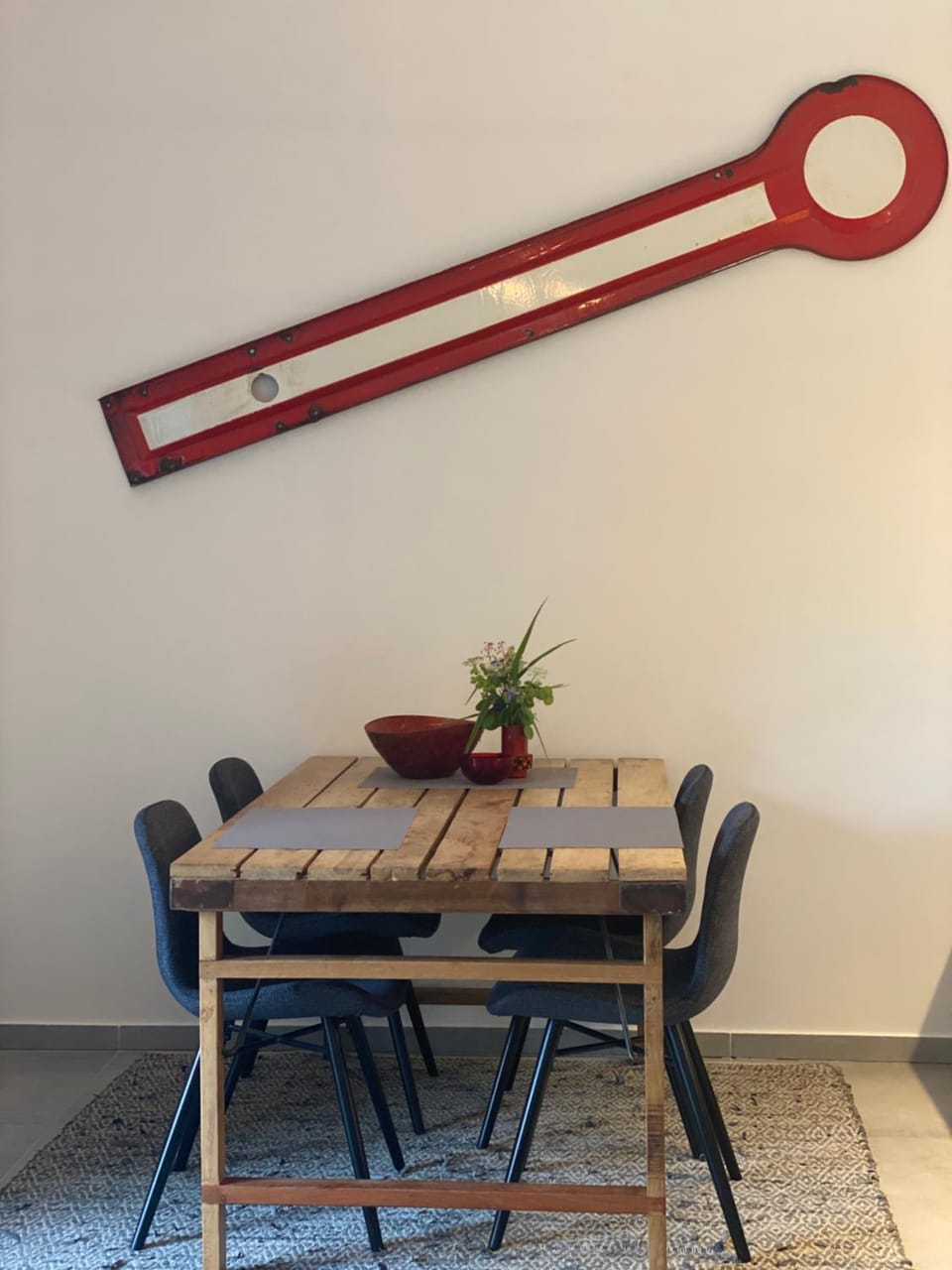 Seating area, Dining area