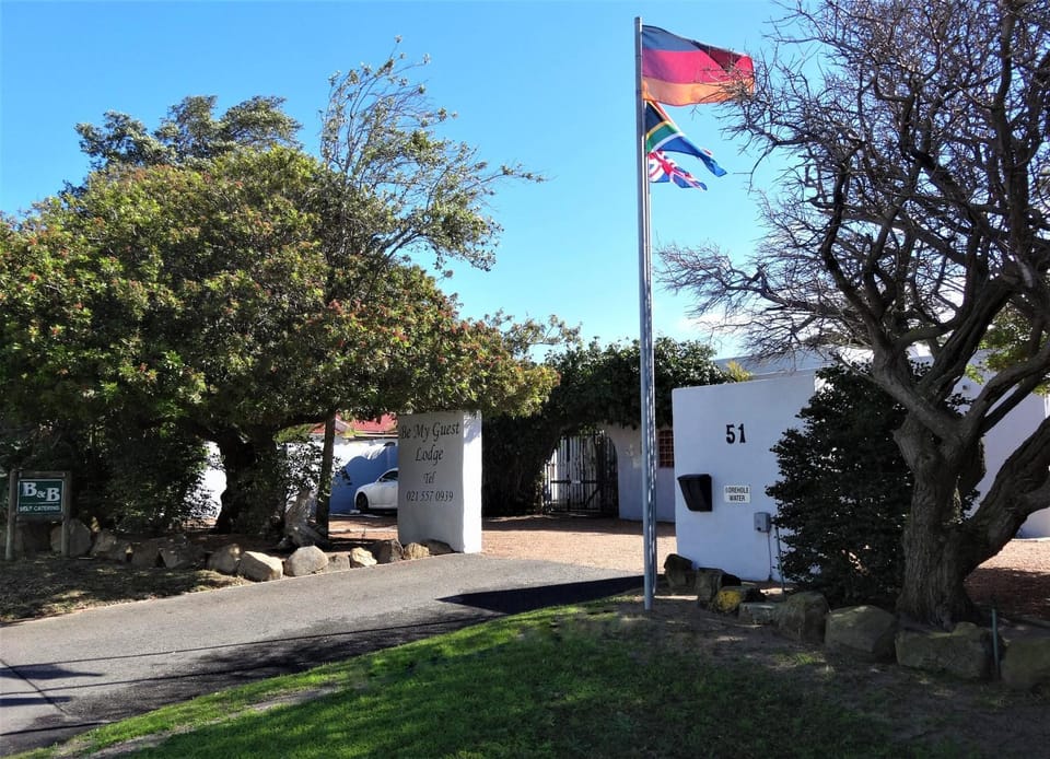 Property building, Parking