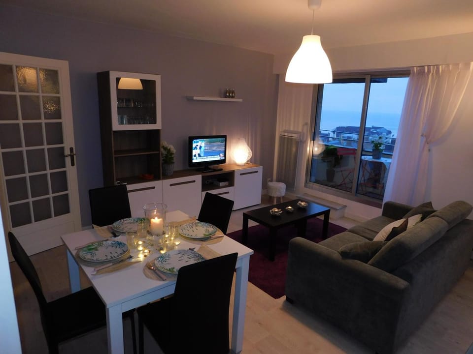 Phare Ouest Amirauté Apartment in Brittany