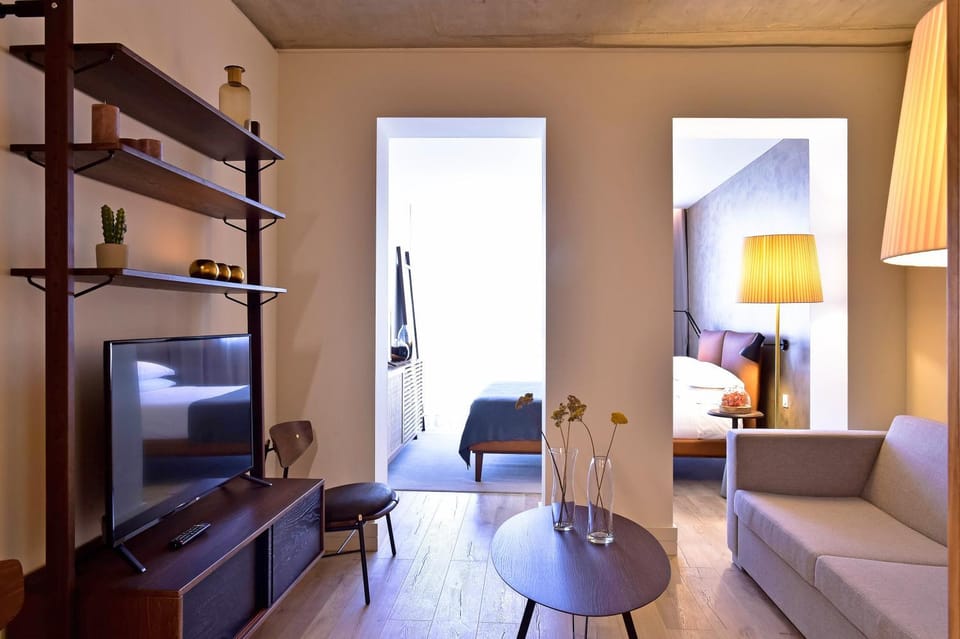 TV and multimedia, Living room