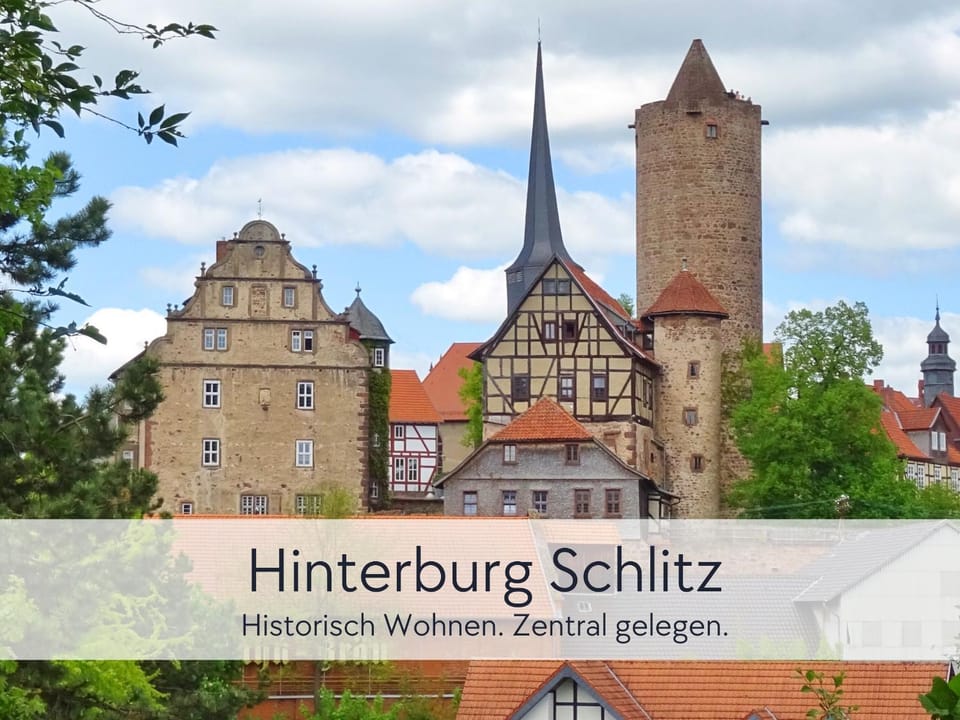 Property building, Nearby landmark, Day, Neighbourhood, Logo/Certificate/Sign, Text overlay, Landmark view