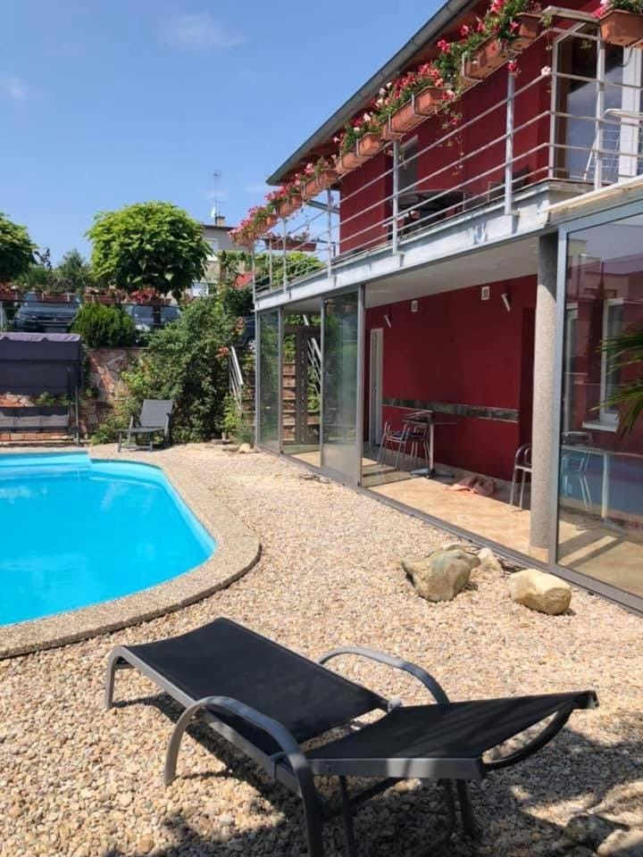 Apartmánový dom RED Bed and Breakfast in Slovakia
