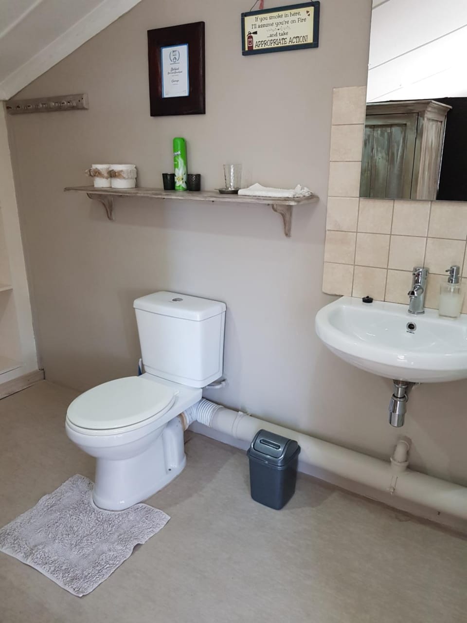 Toilet, Bathroom