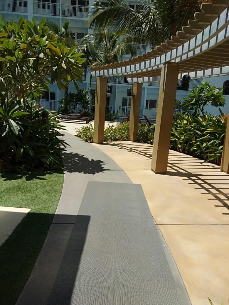 Shore Residences MOA Apartment in Pasay