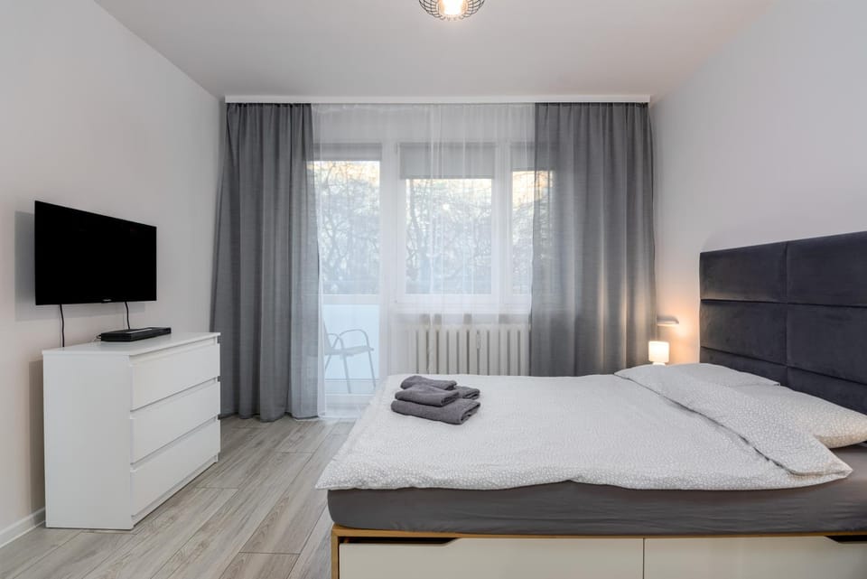 Andersena Modern B - 10 min CMKP - 5 min Metro - 15 min Center Apartment in Warsaw