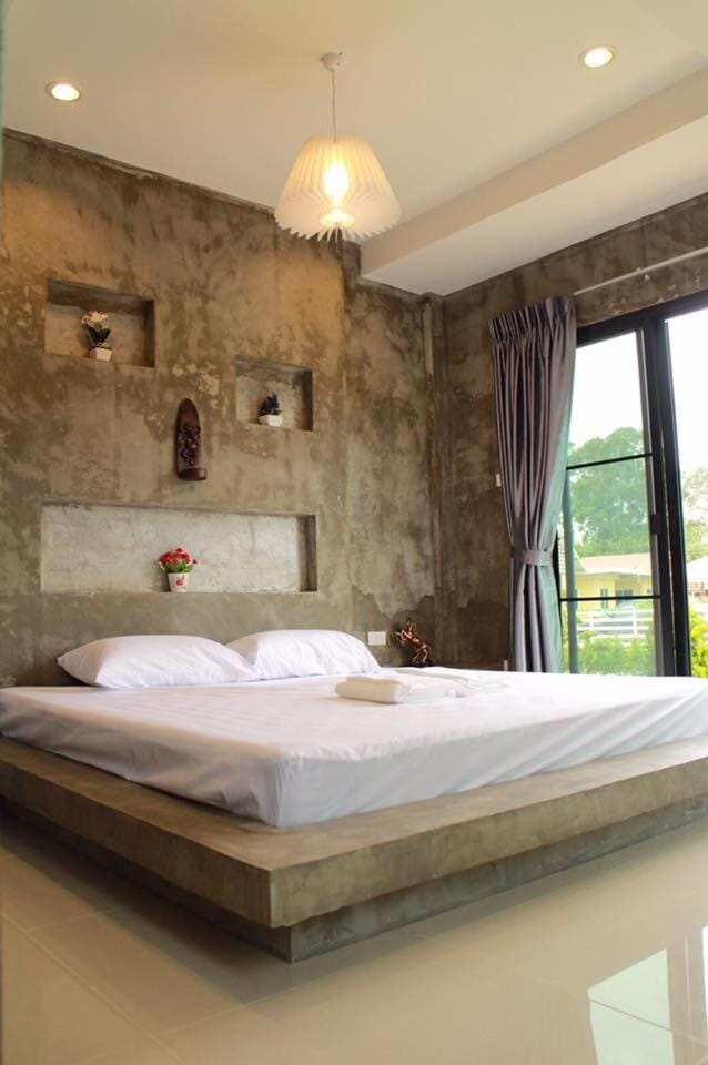 Angie Resort at Nakhon Nayok Resort in Laos