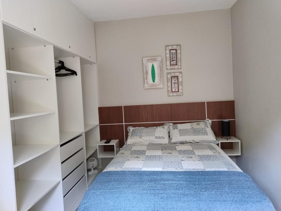 Bedroom, wardrobe