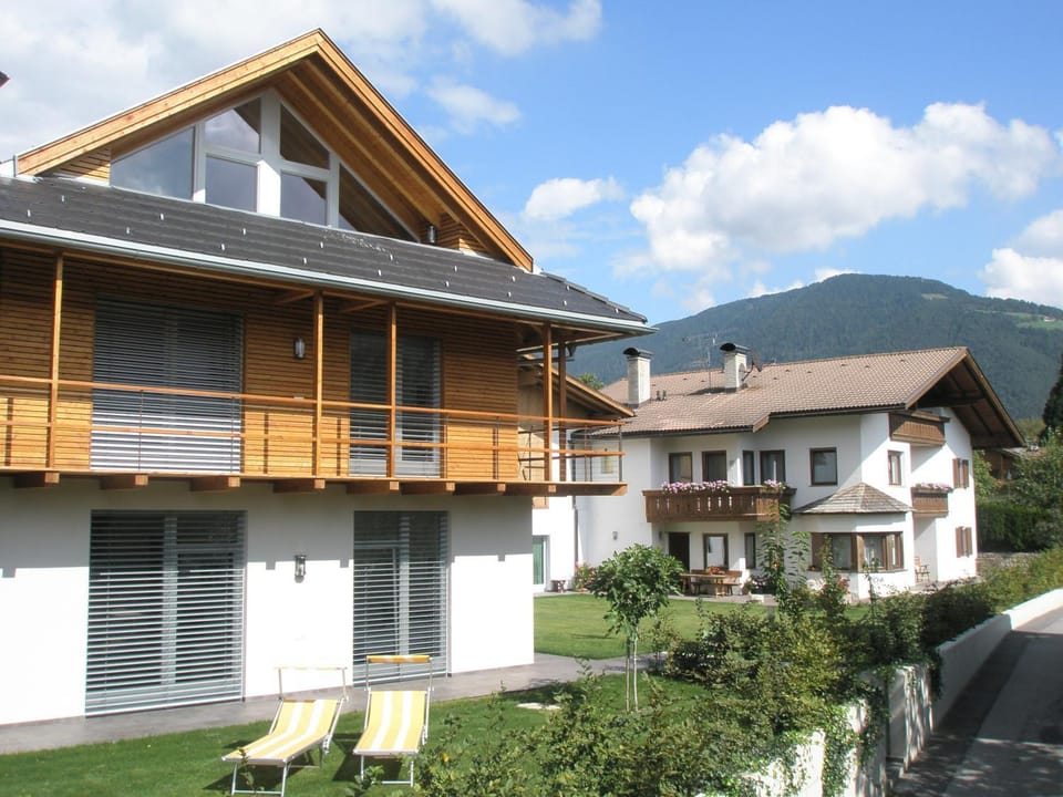Property building, Summer
