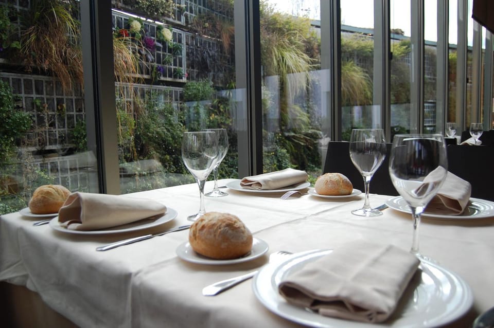 Food and drinks, Banquet/Function facilities
