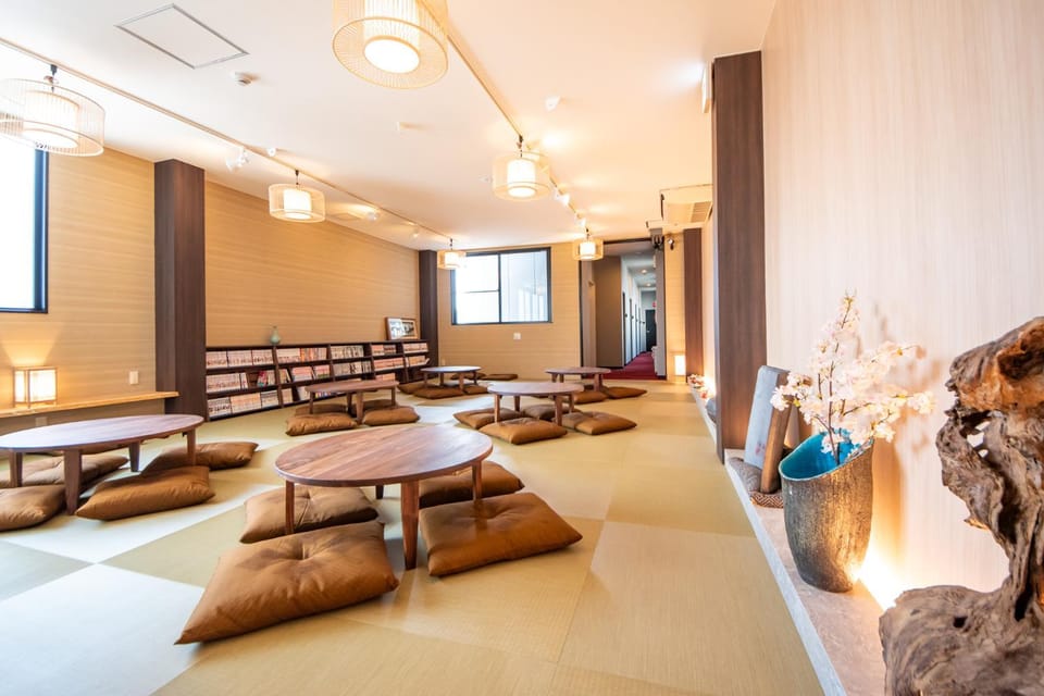 Communal lounge/ TV room, Internal: Not applicable to any particular room