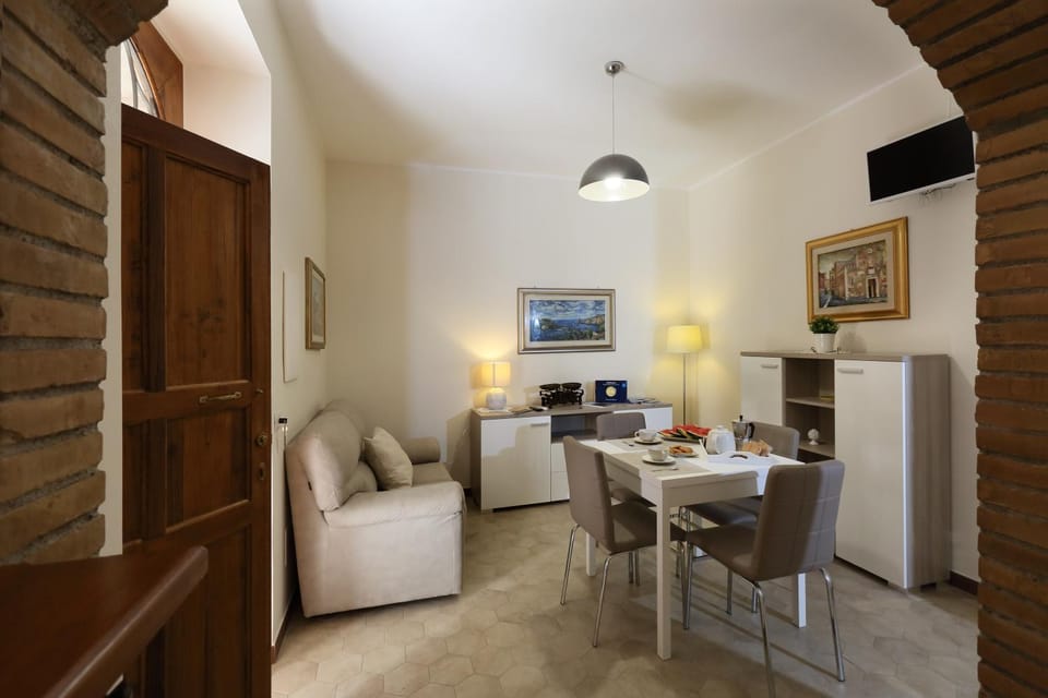 Balcony/Terrace, Dining area
