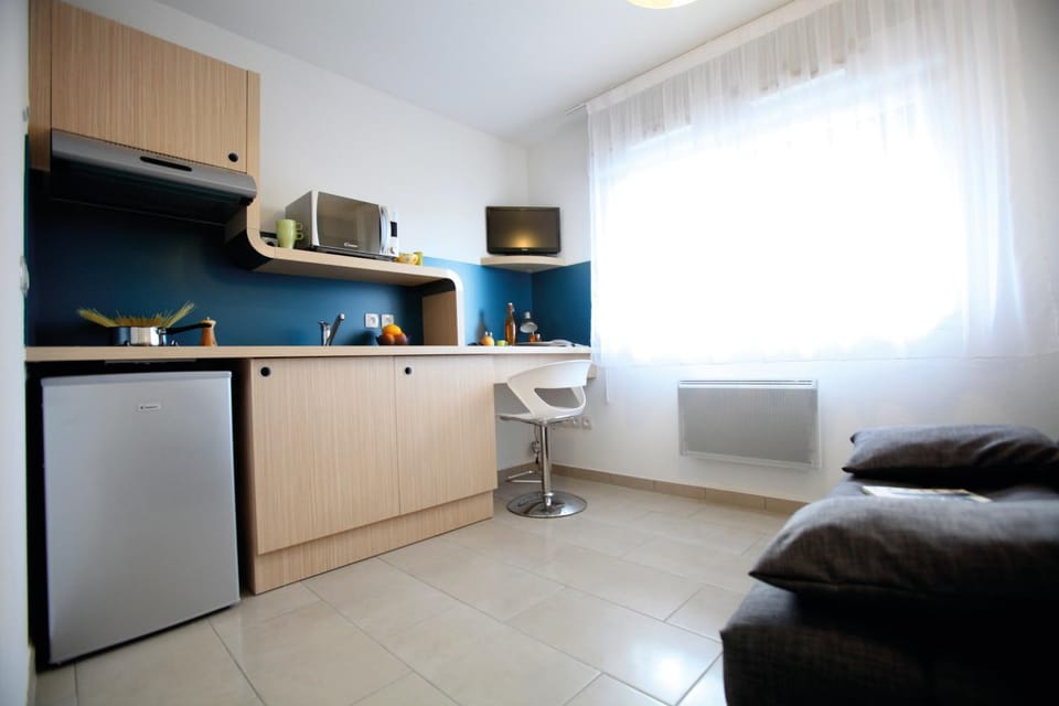 Living room, Seating area, Bedroom