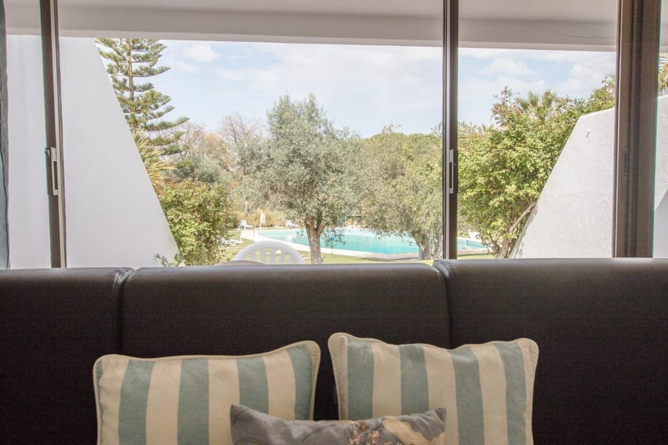 Patio, Balcony/Terrace, Living room, Seating area