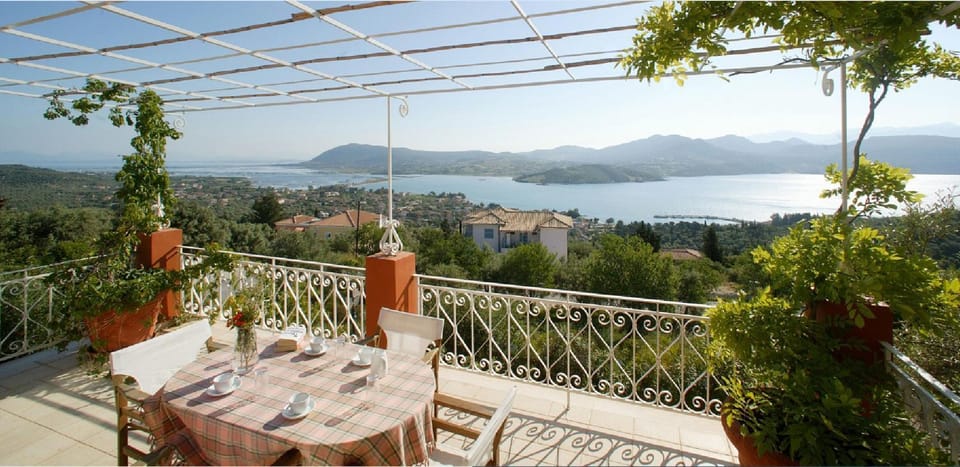 Lefkada Collection Villas Villa in Ligia