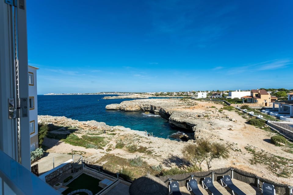 Balcony/Terrace, Swimming pool