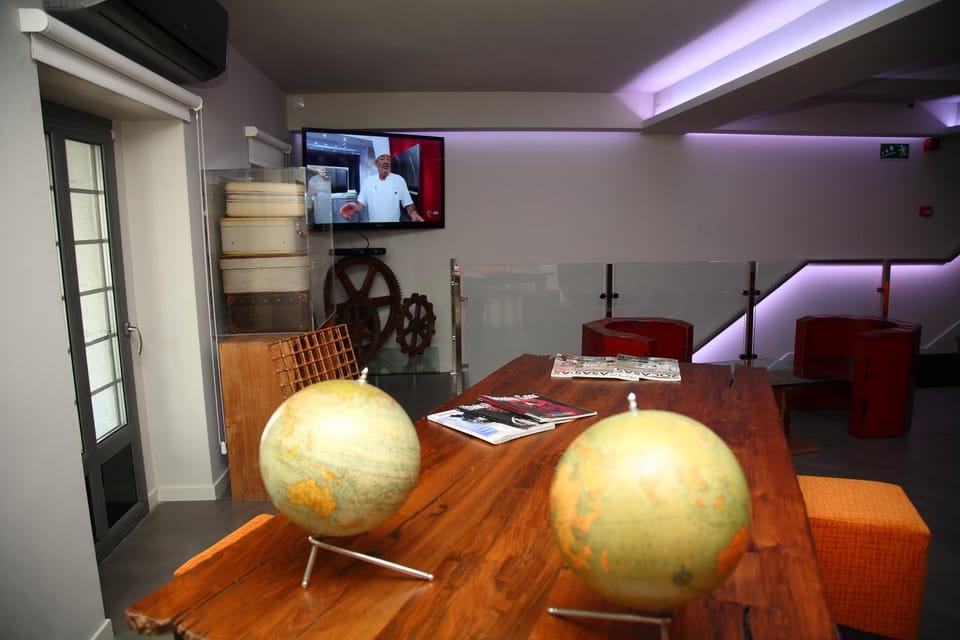 Lounge or bar