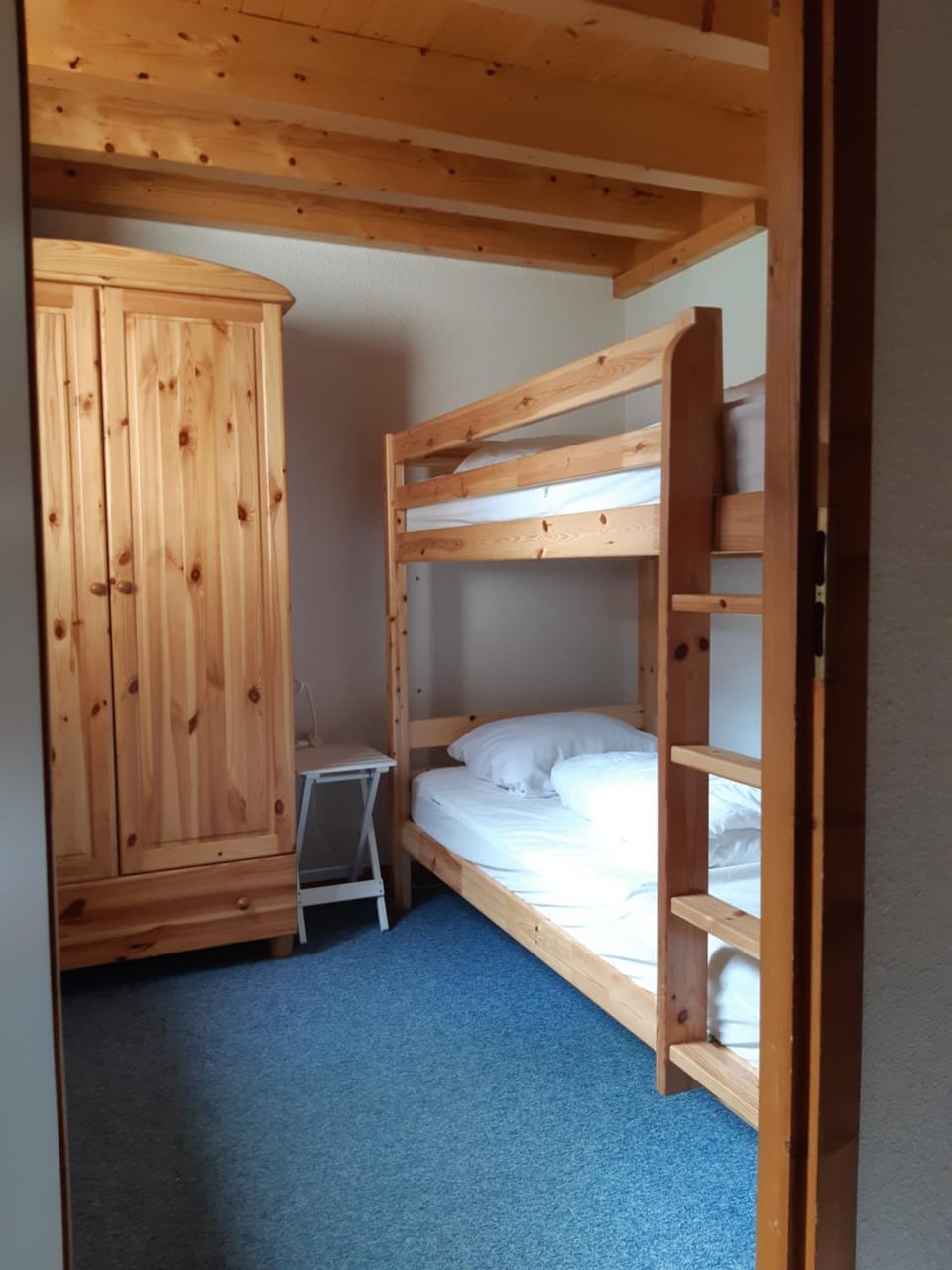Photo of the whole room, Bedroom, bunk bed