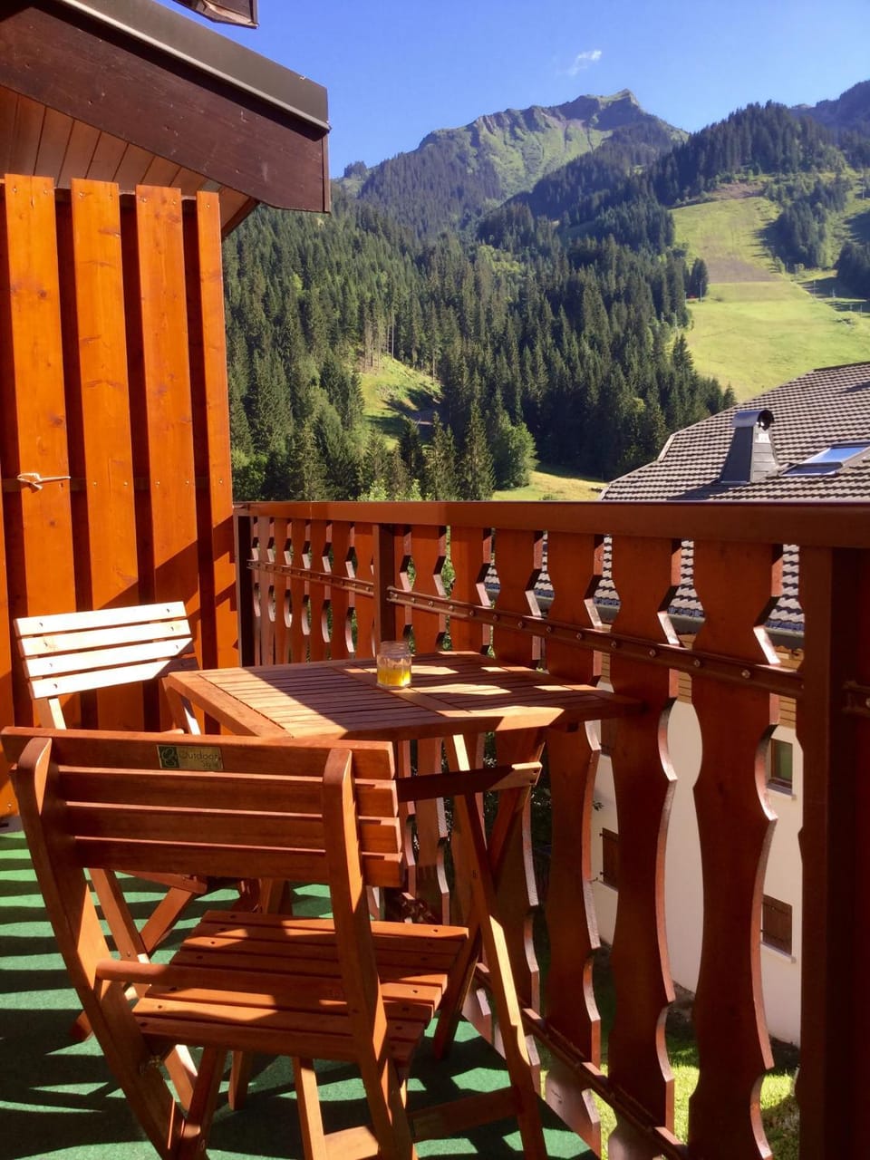 Balcony/Terrace, Mountain view