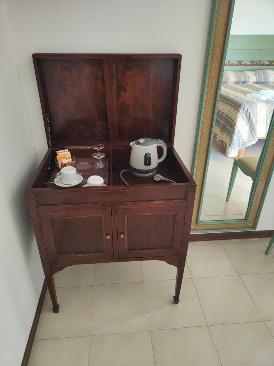 Coffee/tea facilities