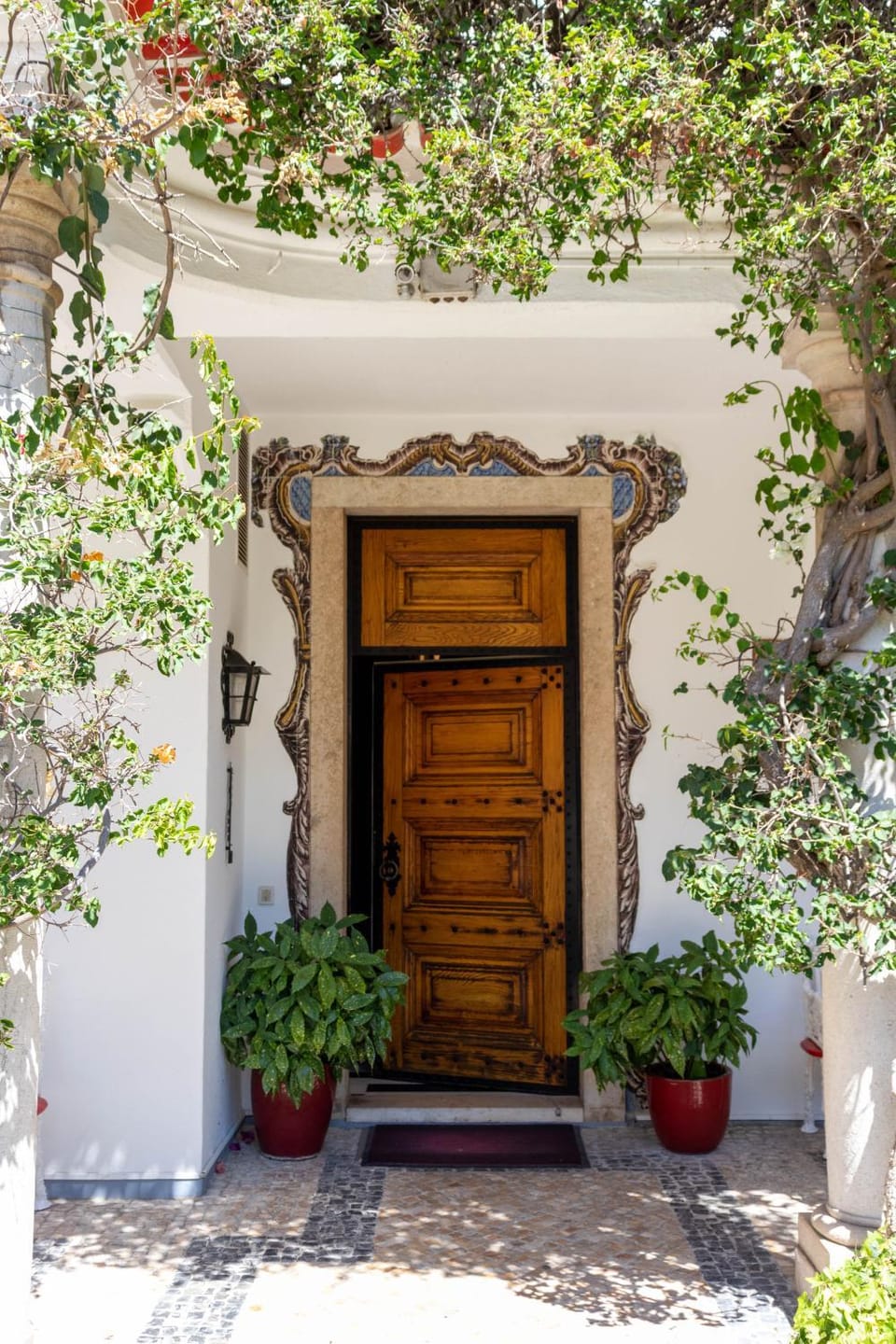 Facade/entrance