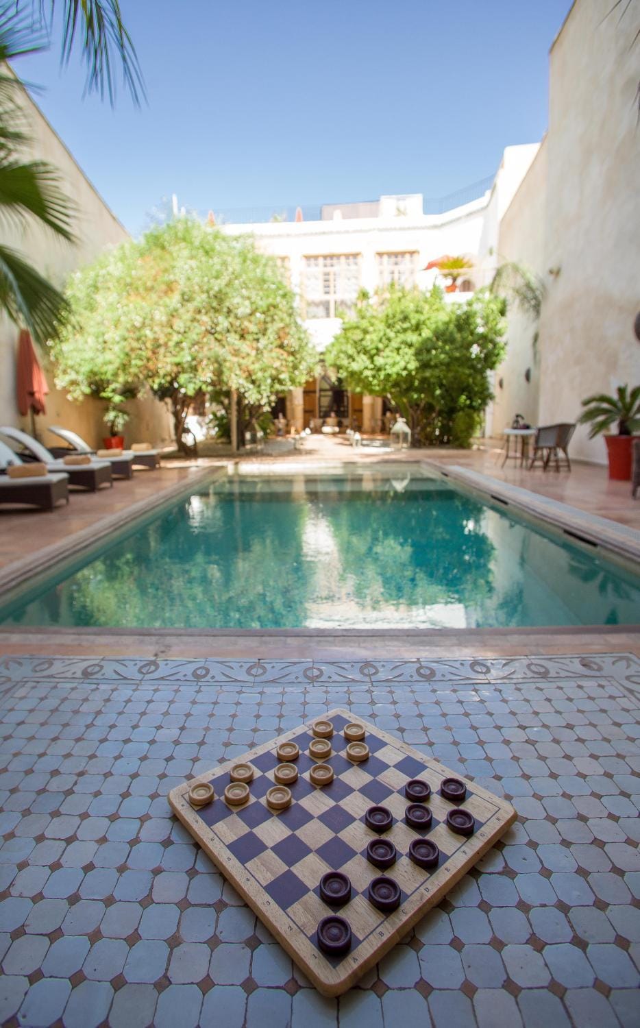 Garden, Area and facilities, Swimming pool