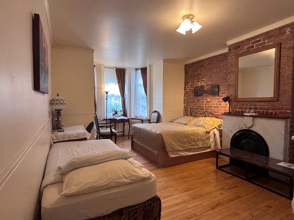 B&B Manoir Mon Calme Bed and Breakfast in Quebec City